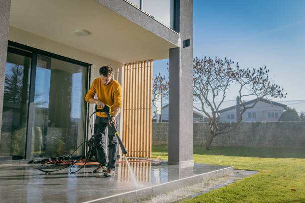 Professional Pressure Washing Services in Schaumburg, IL